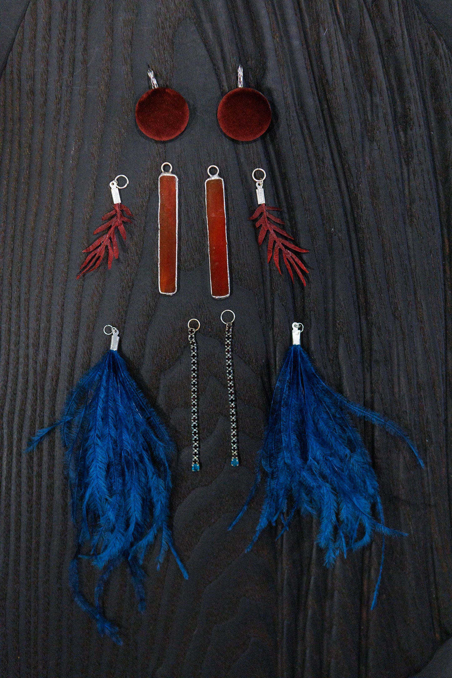 kombinējamie zīda ziedu auskari ar stiklu